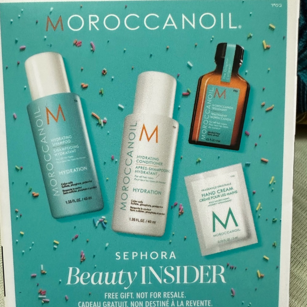 Sephora birthday gift / Moroccanoil Ultimate Hydration Birthday Set